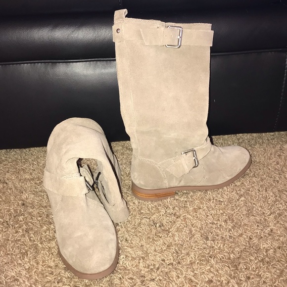 Tan suede mid calf boots - Picture 1 of 2